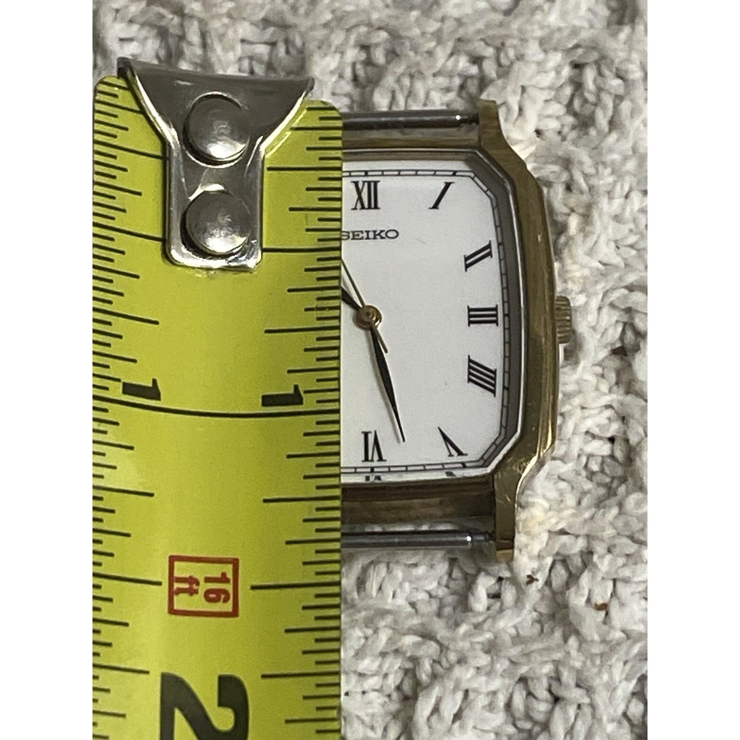 Vintage SEIKO Chariot 5P31-5190 Gold Men's Quartz Watch From JAPAN