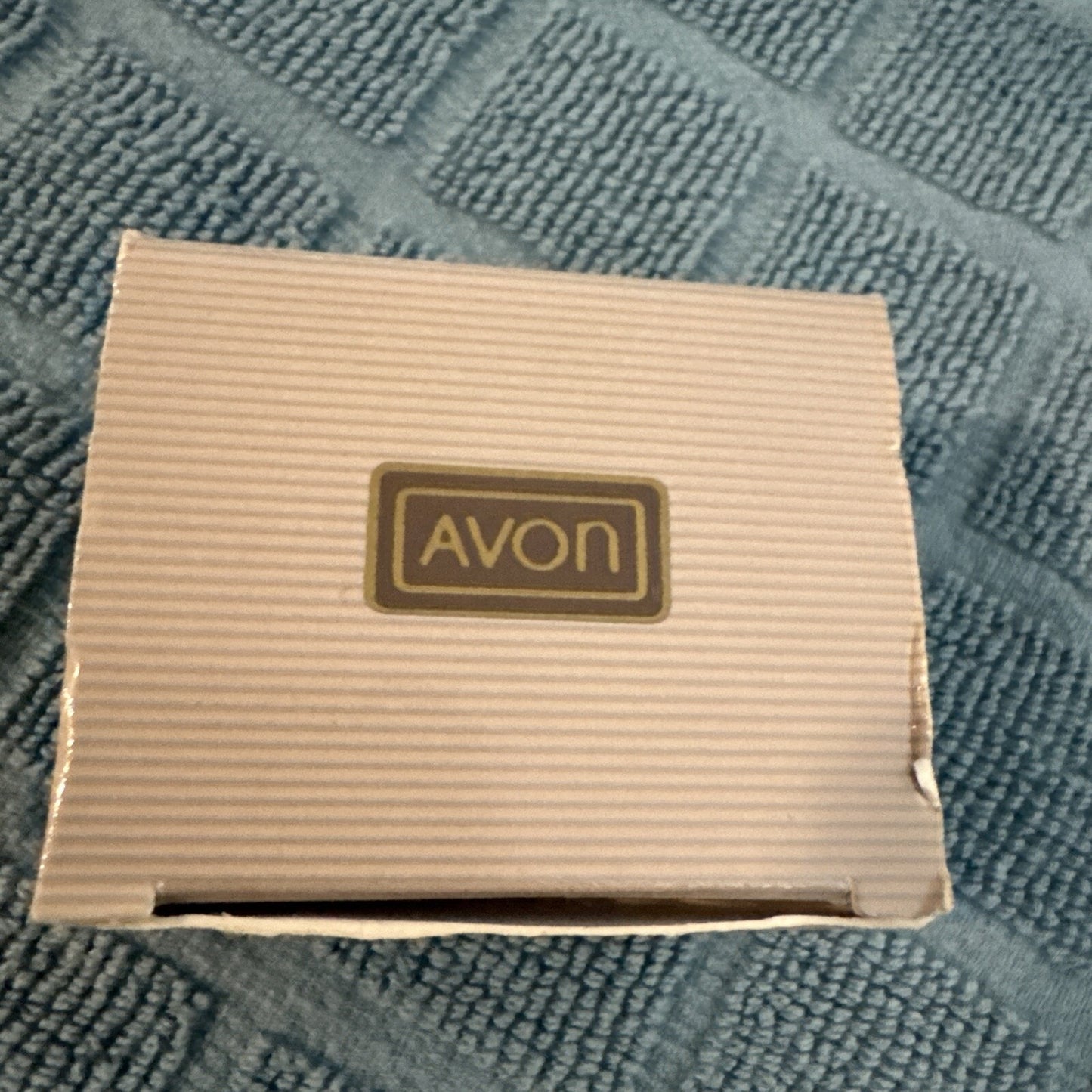 Vintage 1990s Avon Folded Hoop Crescent Gold Tone Pierced Earrings