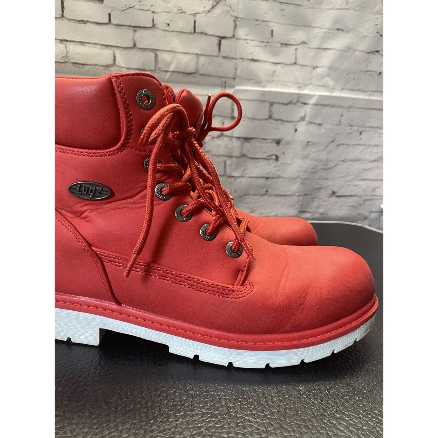 Lugz Mens Convoy Boots Red SZ 8 USA