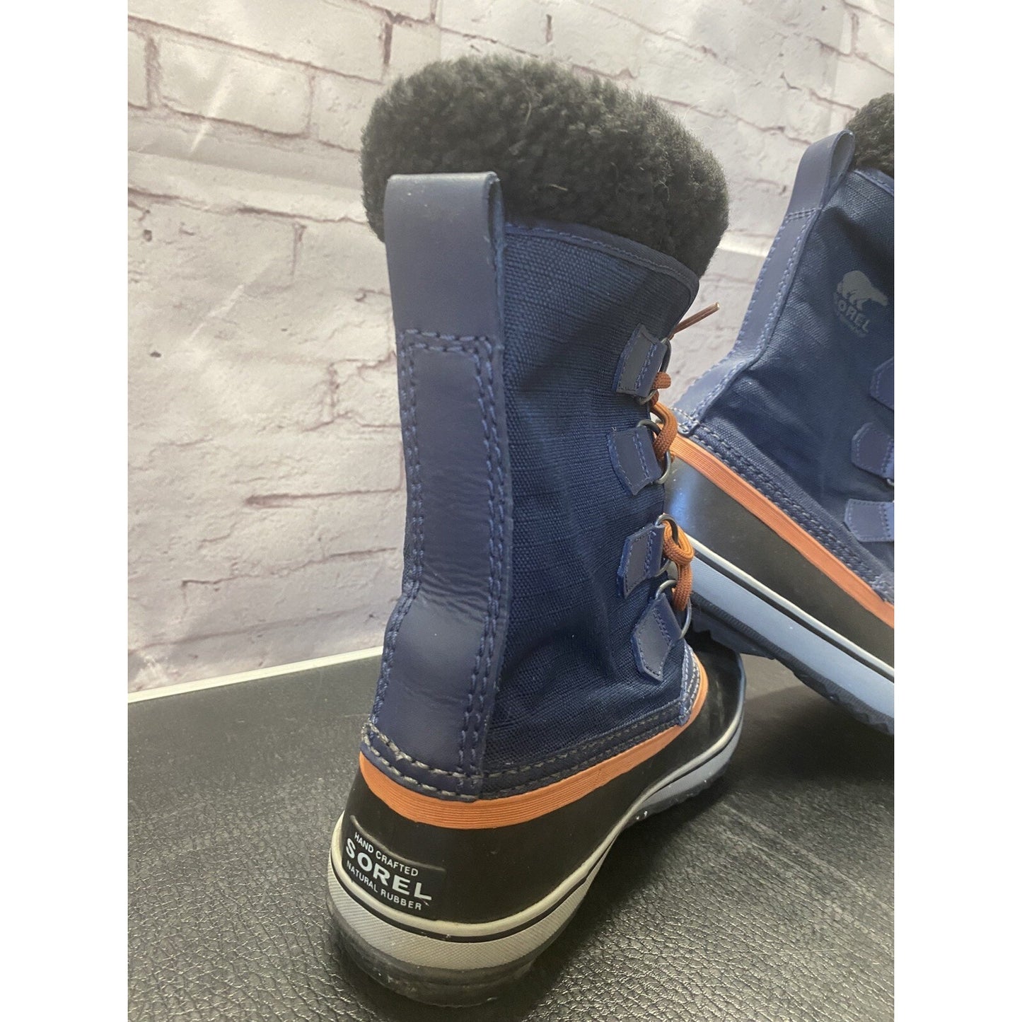 Sorel Winter Boots Nylon Upper Rubber Base Insulated SZ 7 US Great Cond.