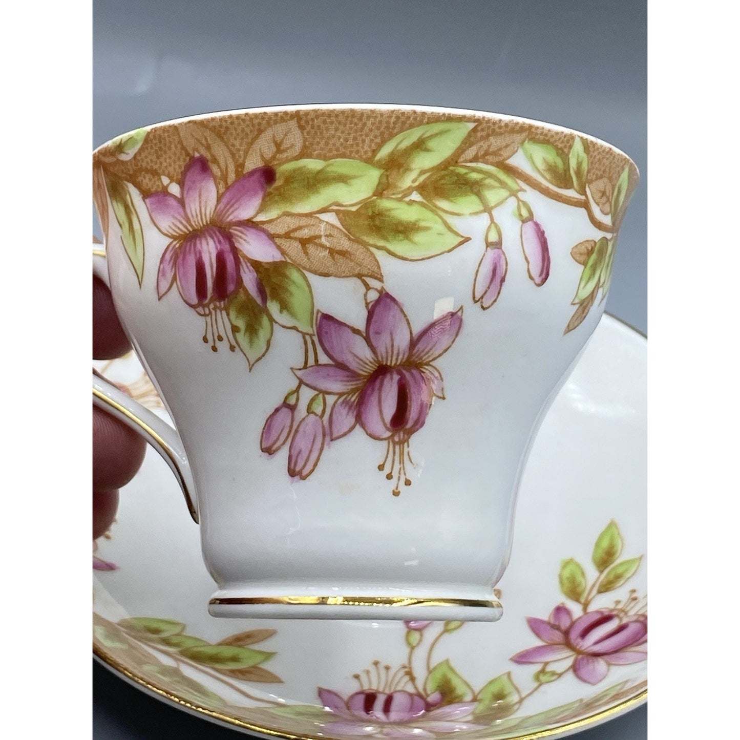 Lovely Rosina Pink Fuchsia Fine Bone China TeaCup & Saucer Made in England #4943