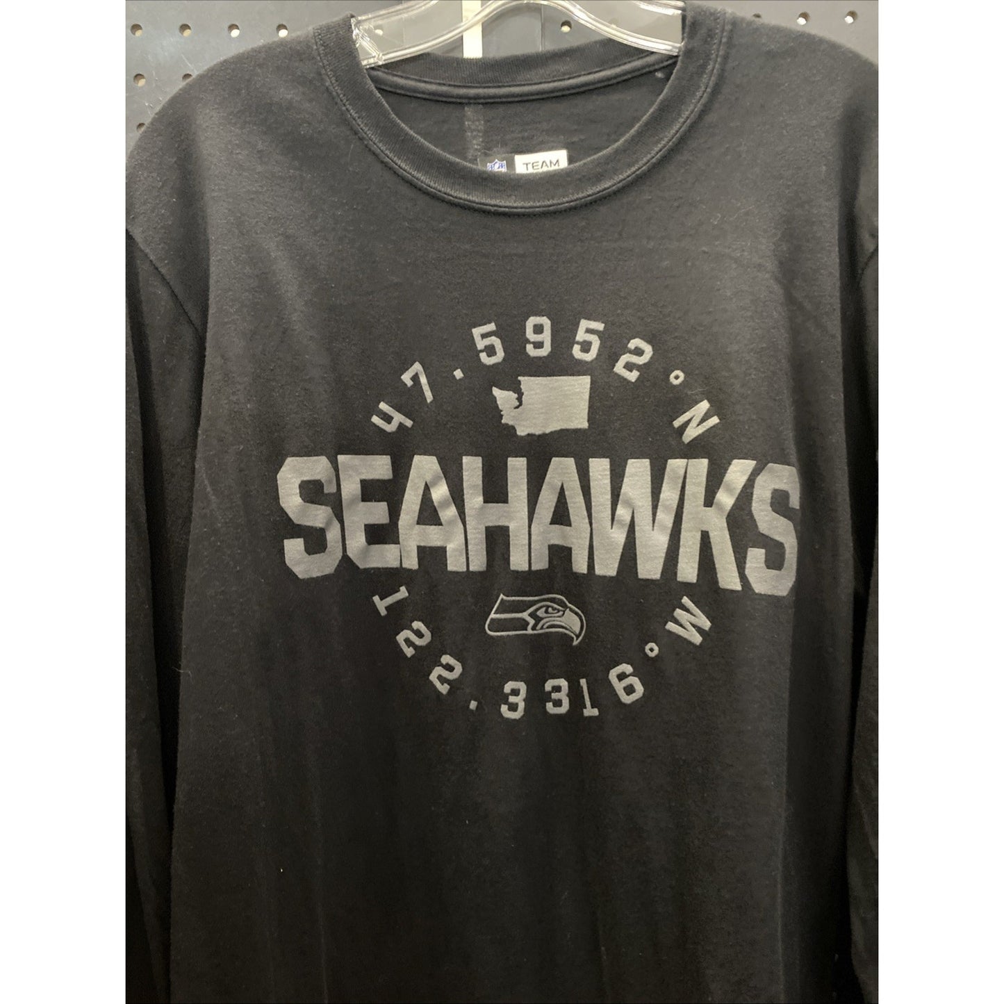NFL Team Apparel Seattle Seahawks black / silver long sleeve shirt Size Medium