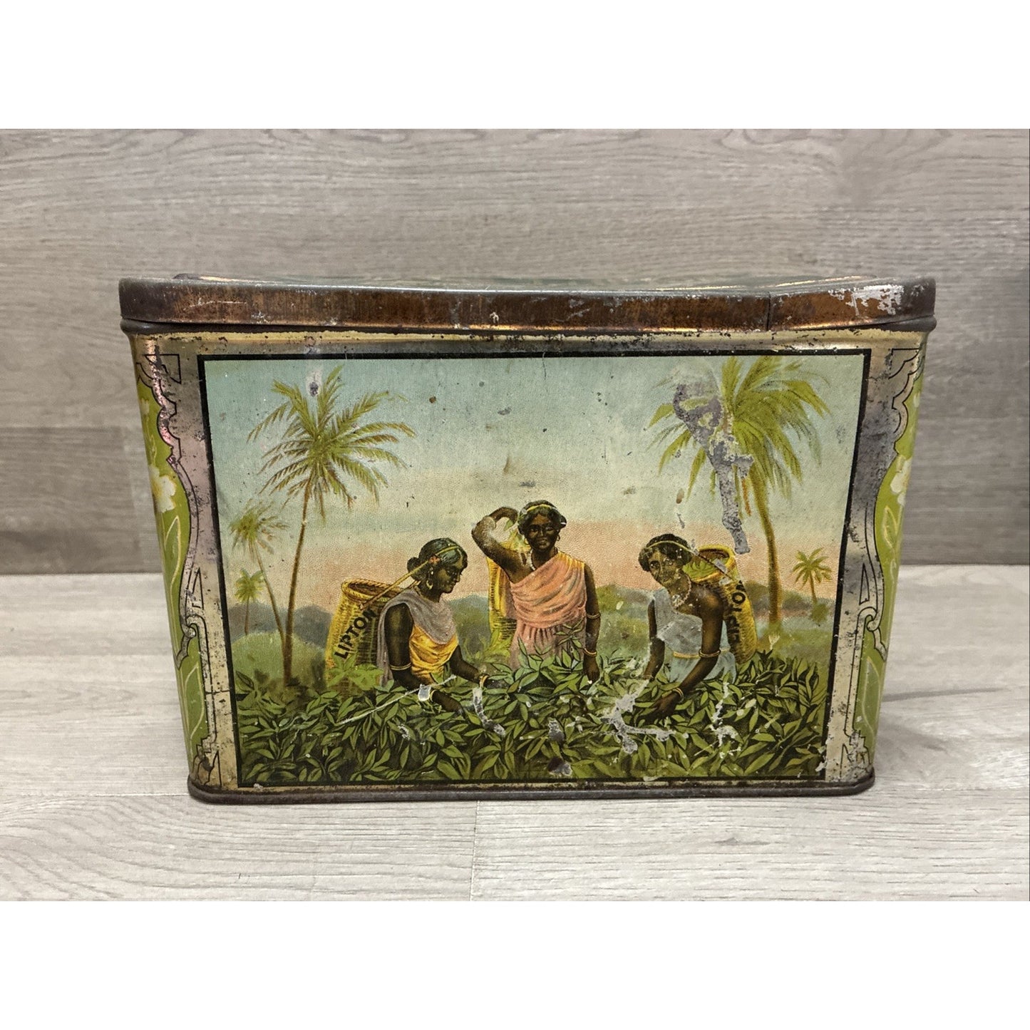 VINTAGE CIRCA 1930S THOMAS J. LIPTON CEYLON 3 LB. TEA TIN