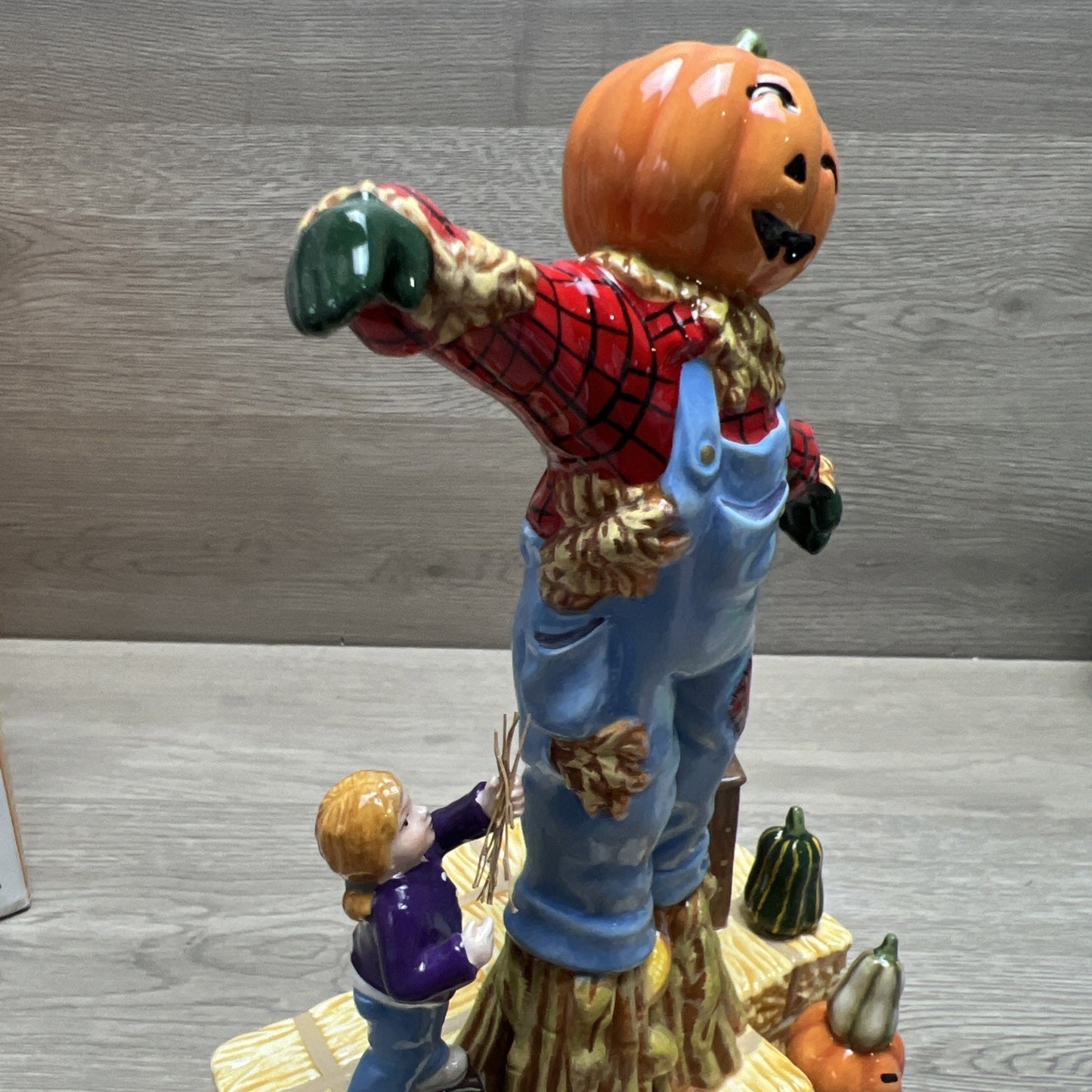 Dept 56 9" Building the Scarecrow Figurine Fall Halloween Village Decor