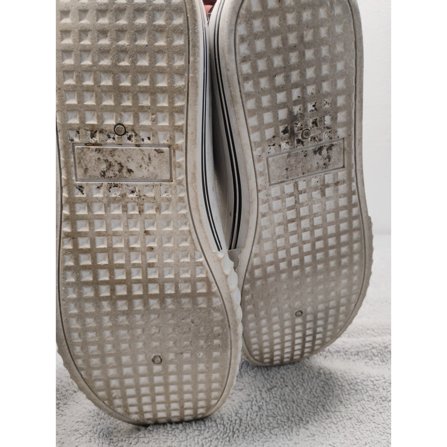 Weeboo Shoes Size 8.5