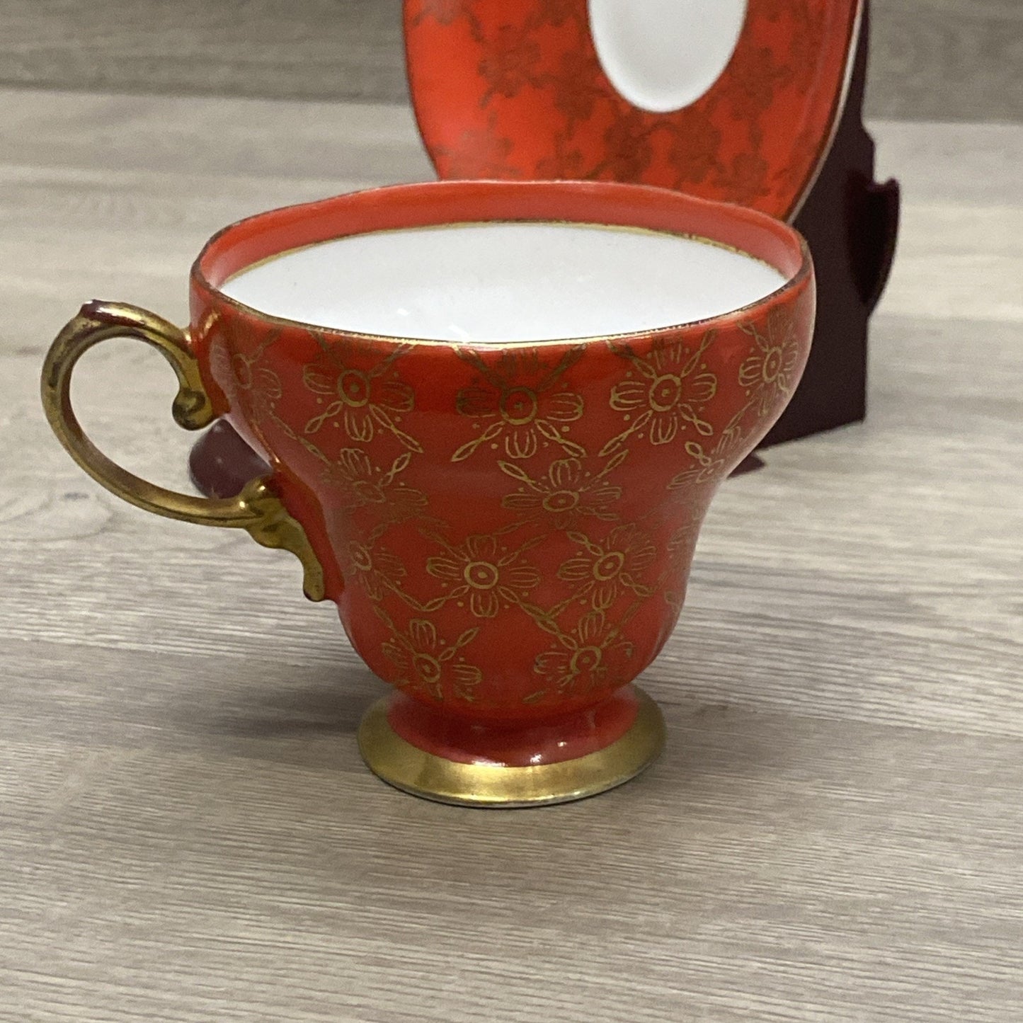VTG Norcrest Teacup & Saucer Manderin Red 7/33 W/ Gold Scalloped & Floral Design