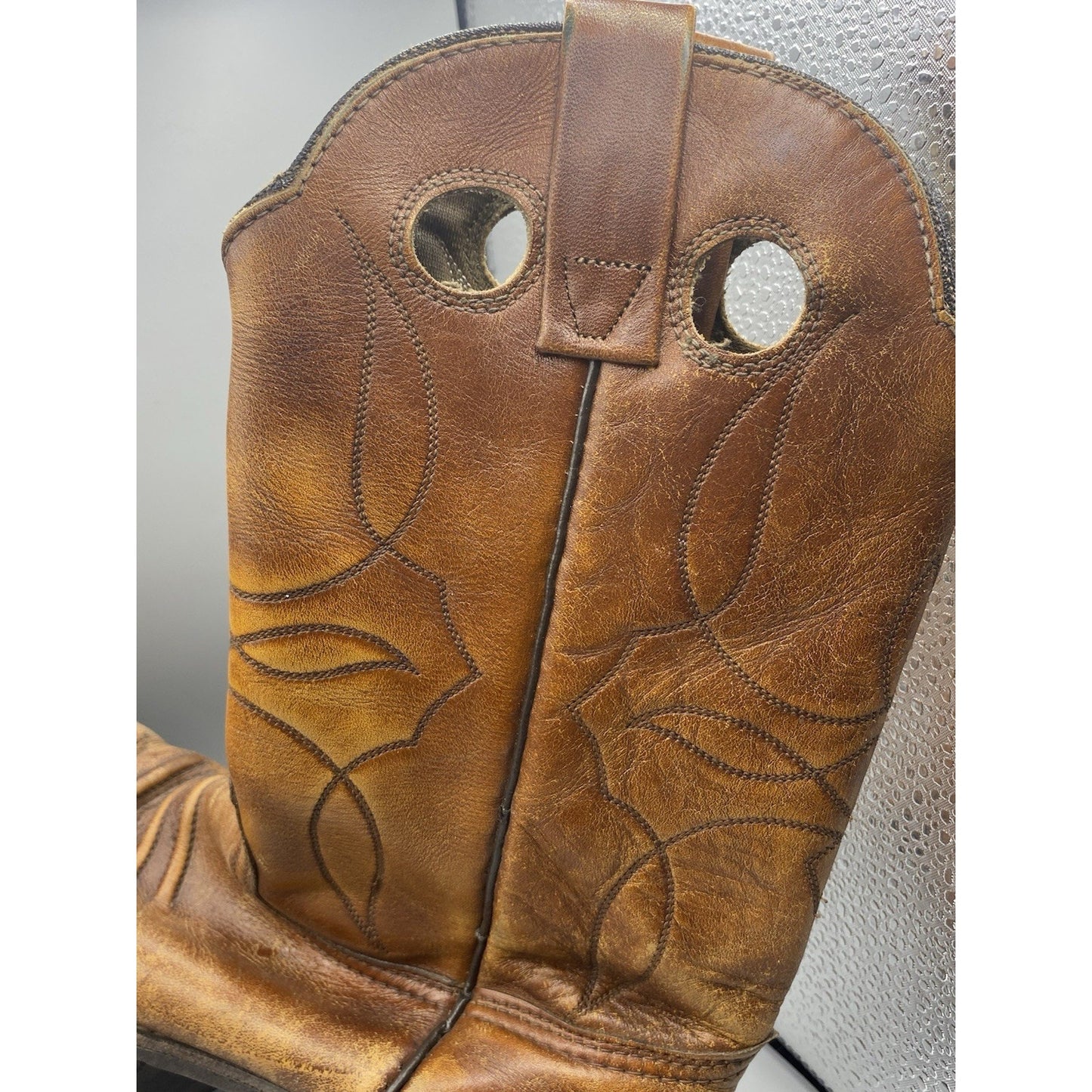 Vintage Durango 7330 SZ 6M Distressed Cowboy Boots