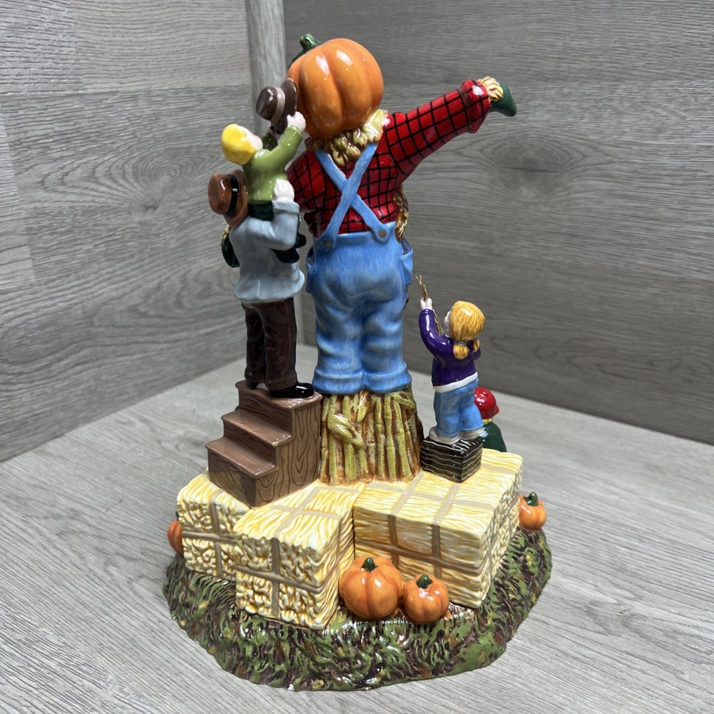 Dept 56 9" Building the Scarecrow Figurine Fall Halloween Village Decor
