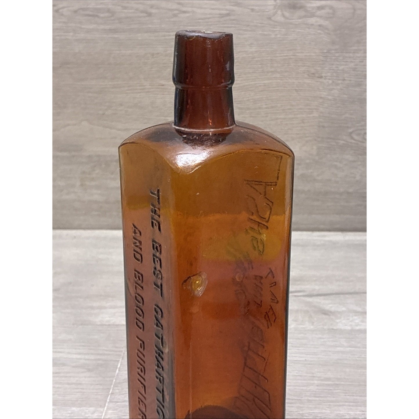 ANTIQUE LASH'S KIDNEY AND LIVER BITTERS CATHARTIC AMBER GLASS EMBOSSED BOTTLE 9”