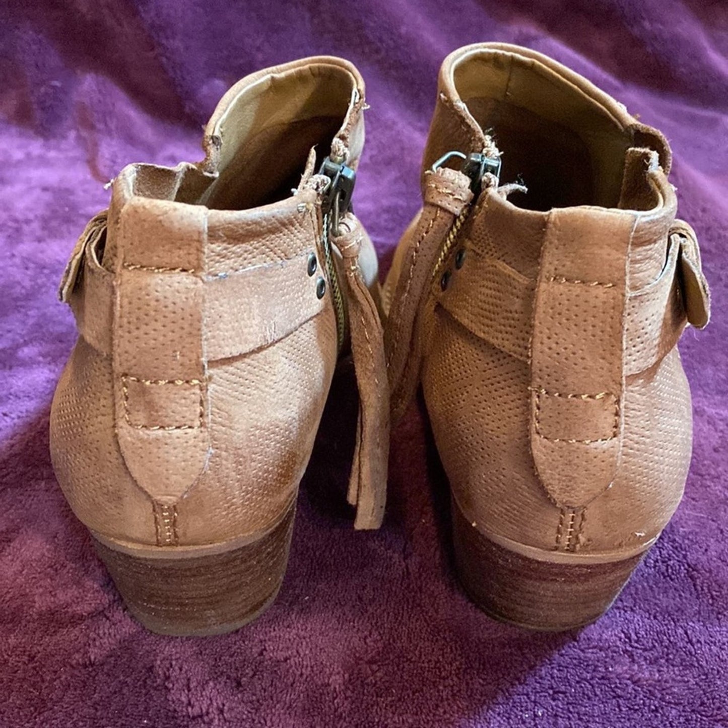 Dolce Vita Tan Leather Ankle Boots with Tassel Zipper Pull