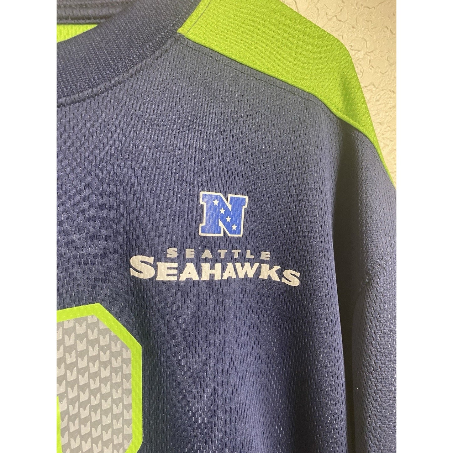 RUSSELL WILSON #3 SEATTLE SEAHAWKS Majestic Mens NFL Jersey Shirt Size Xl