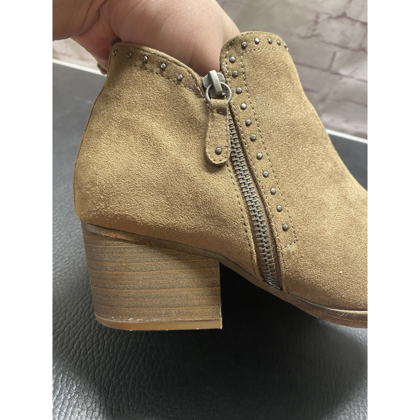Sonoma Vitalize Ortholite Women's Ankle Boots Sz 8W Studded Taupe Brown