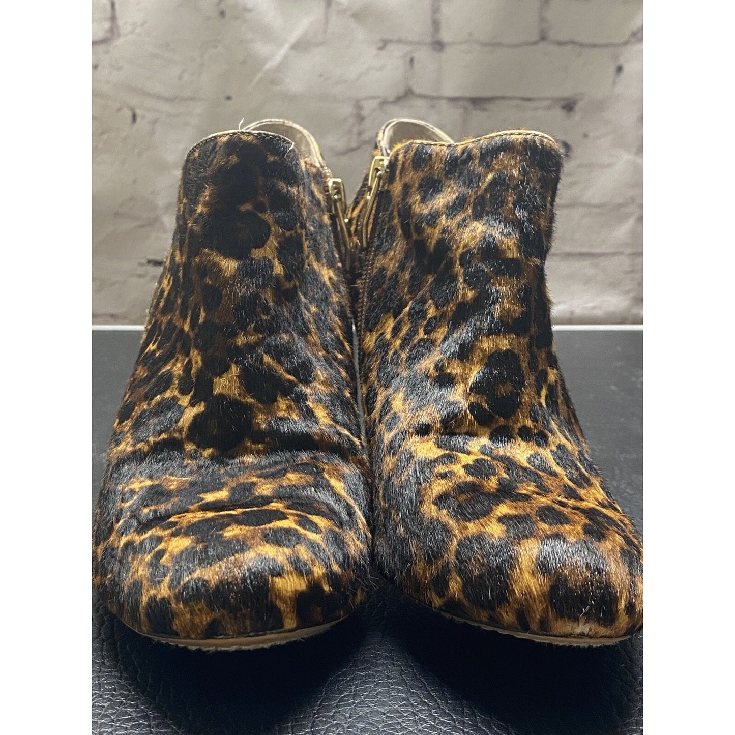 Vince Camuto Leopard Print Leather Ankle Boots Size 8 1/2 M