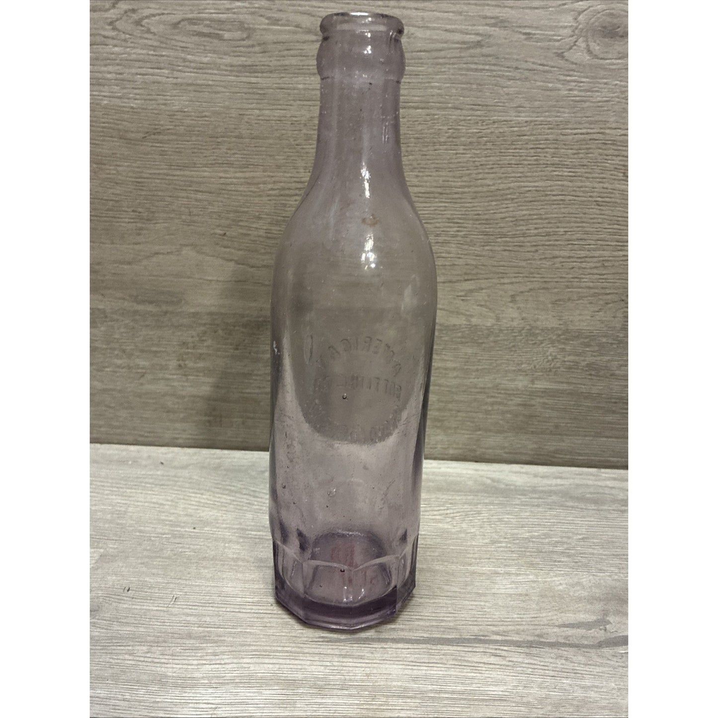 VINTAGE AMETHYST! GRAND FORKS ND BLOWN SODA BOTTLE AMERICAN BOTTLING CO 8.5”