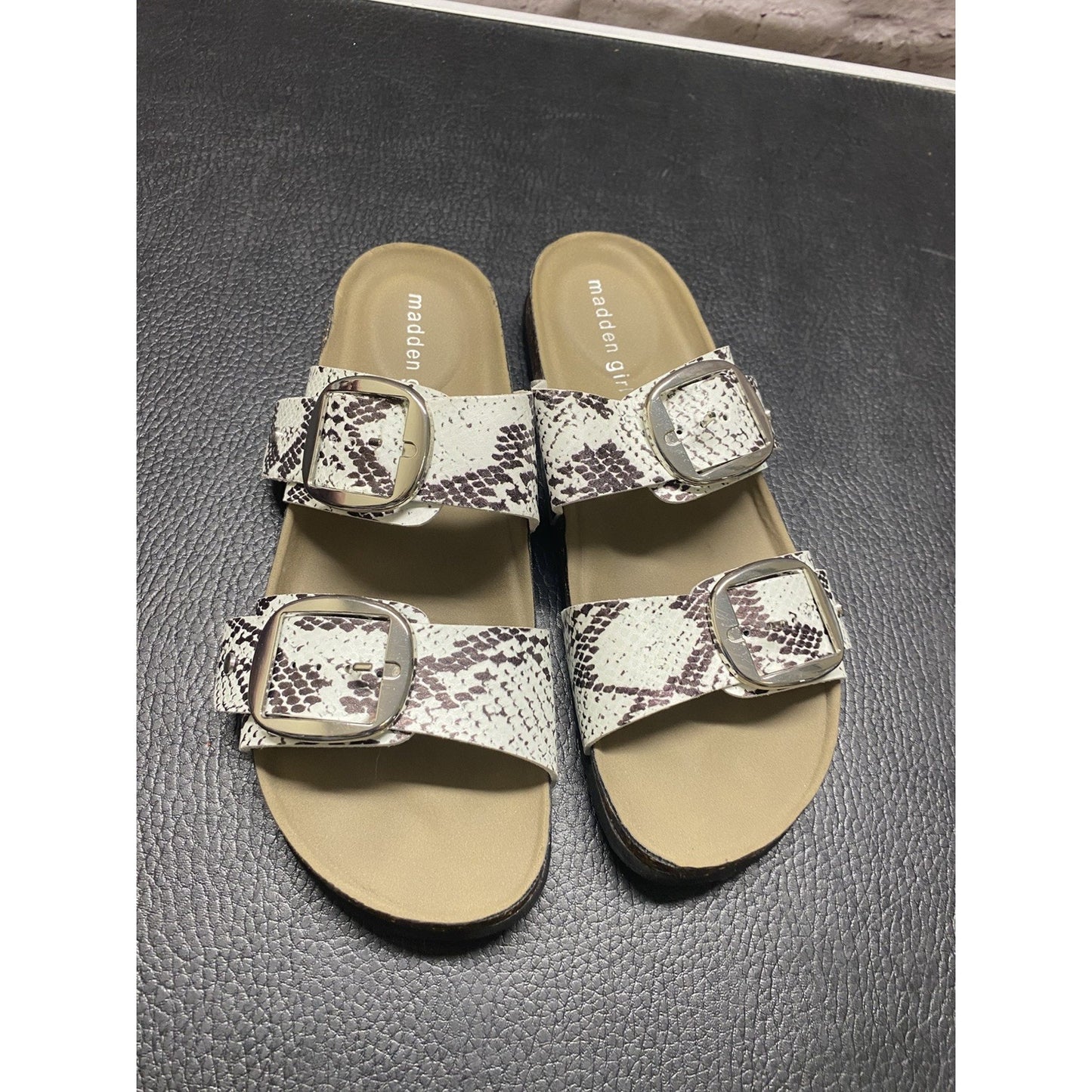 Madden Girl Sandals 🩴 8M Slides Women’s Snakeskin Print Buckle Footbed Open Toe