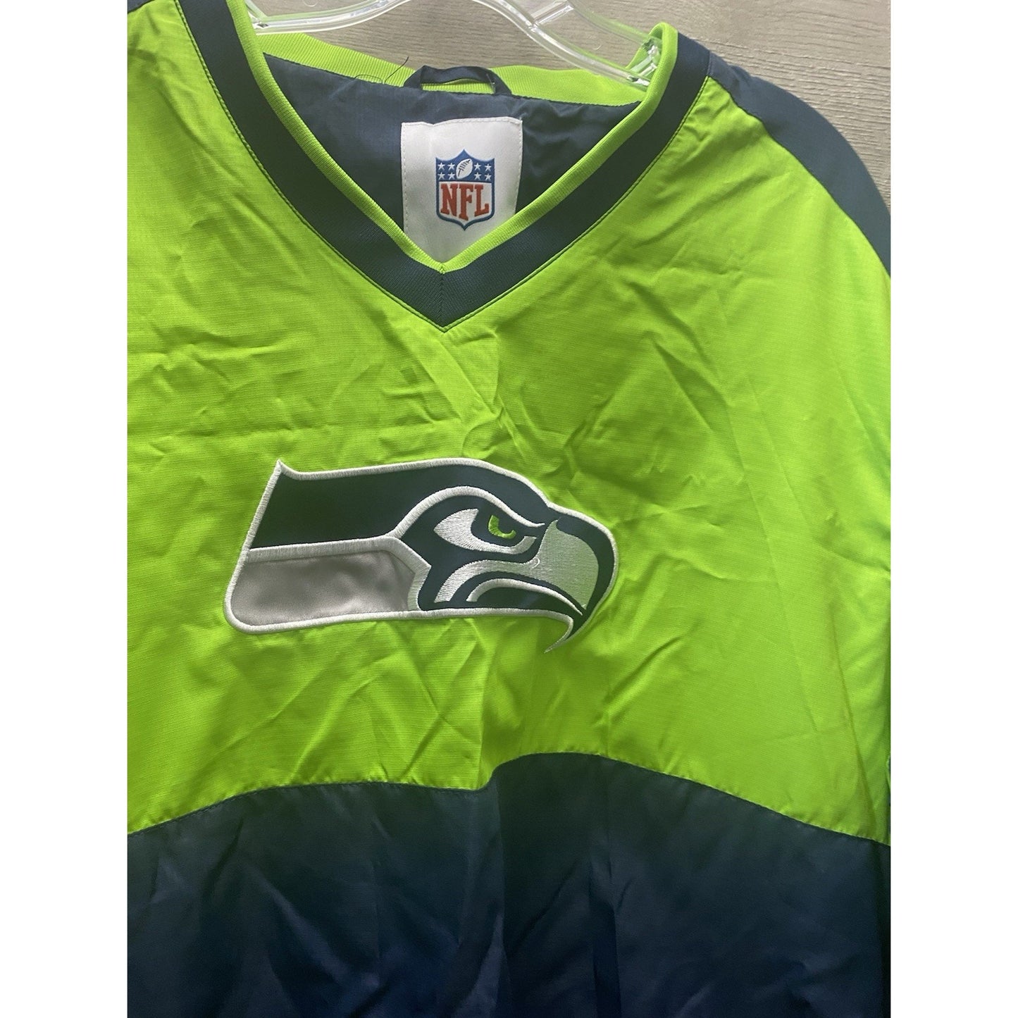 NFL Seahawks Nylon Pullover Rain Coat Long Sleeve SZ LG