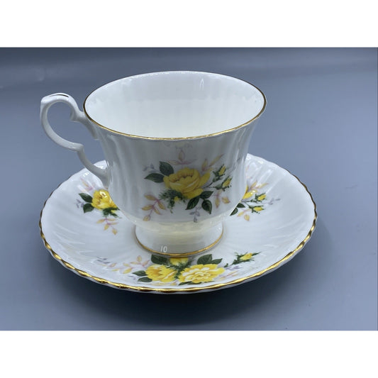 Vintage ROYAL WINDSOR Yellow Rose Teacup Saucer Gold Rimmed