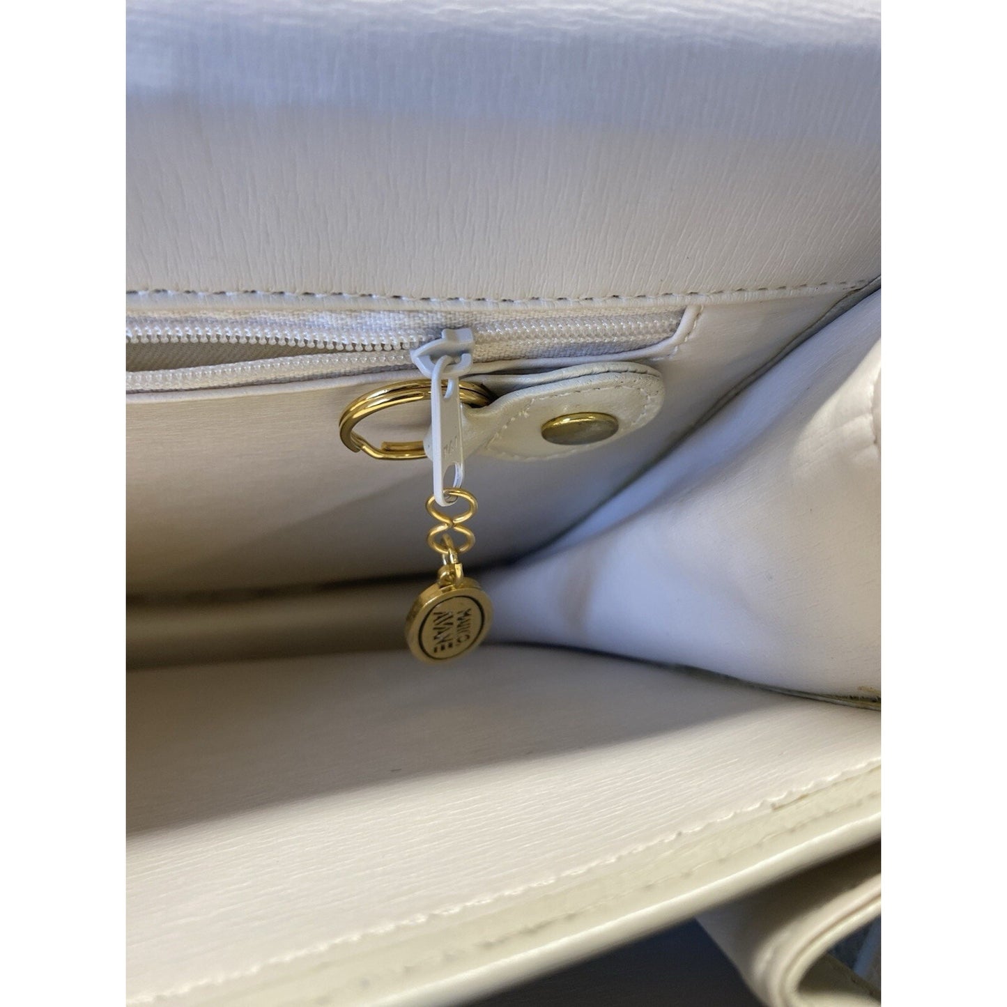 Marco Avane Purse Thin Crossbody Closure Handbag