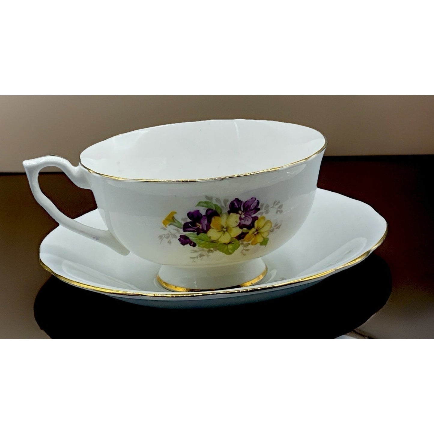 Vintage Clarence Floral Pansies Bone China Teacup & Saucer w/ Flowers England