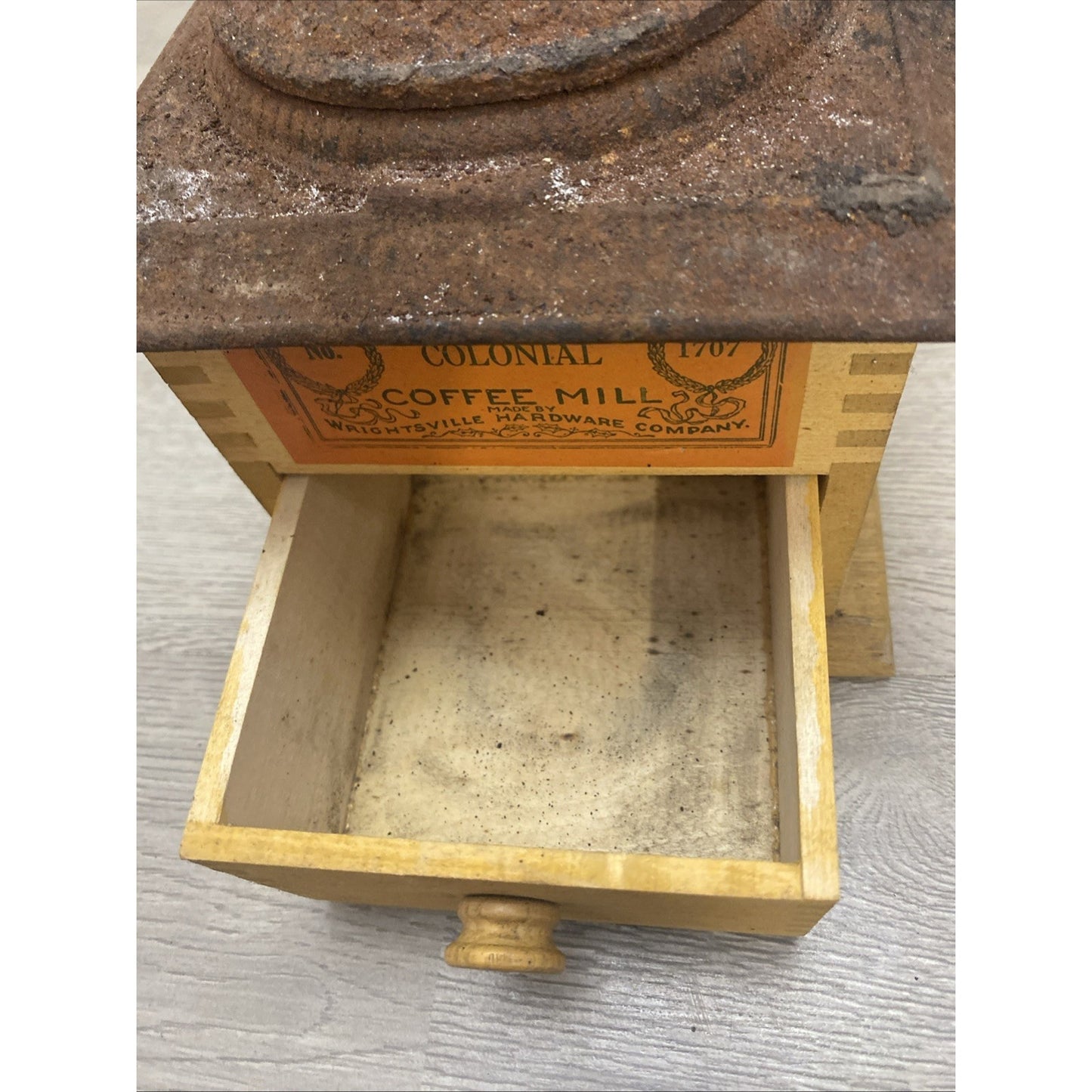 VINTAGE COLONIAL NO 1707 COFFEE MILL GRINDER WRIGHTSVILLE HARDWARE COMPANY