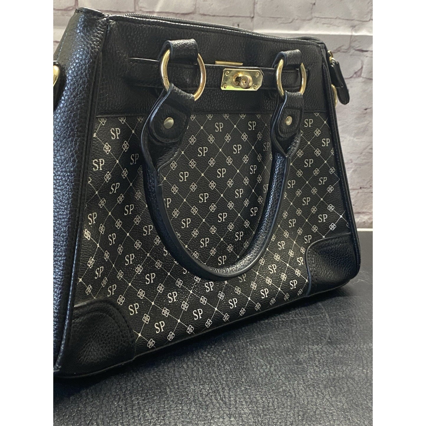 The Danbury Mint Hangbag Initial Purse “SP” Initials