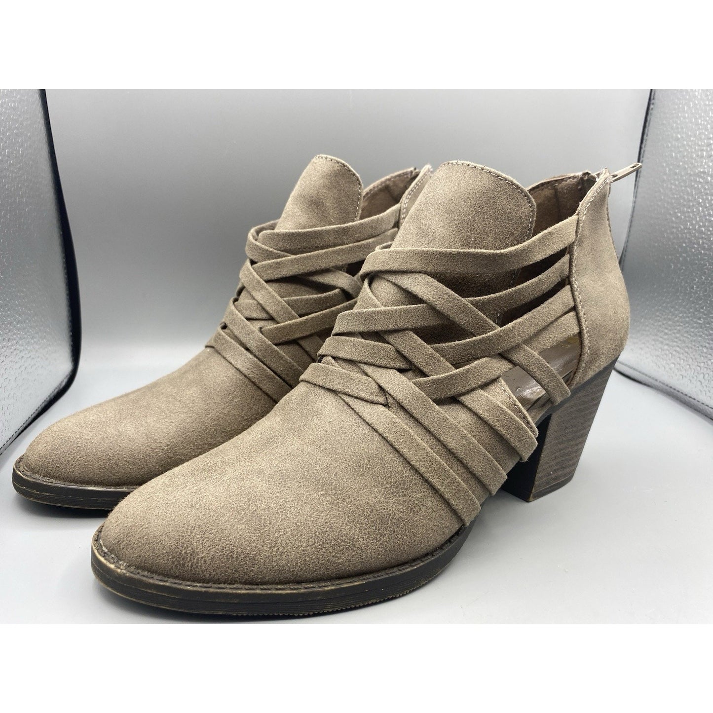 Fergalicious by Fergie Jillie Booties, Women's Size8 Brown