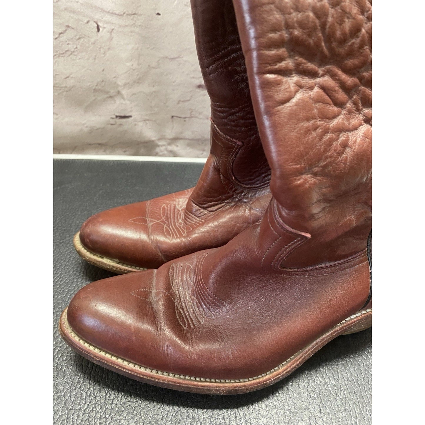 Vintage Frye Cowboy Boots Very Good Condition #2350 Made In USA 9.5D