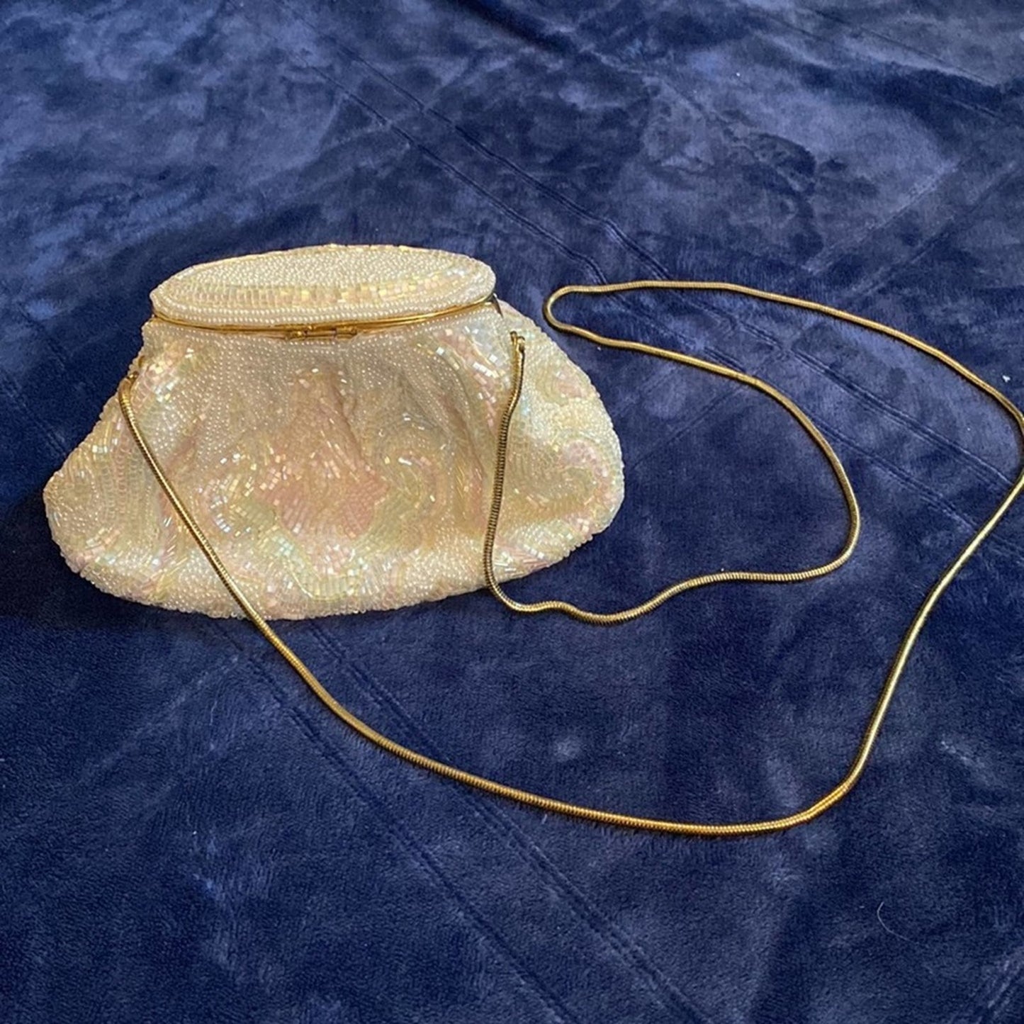 RARE! Vintage La Regale Fully Beaded White Iridescent Wedding Purse w/Gold Strap