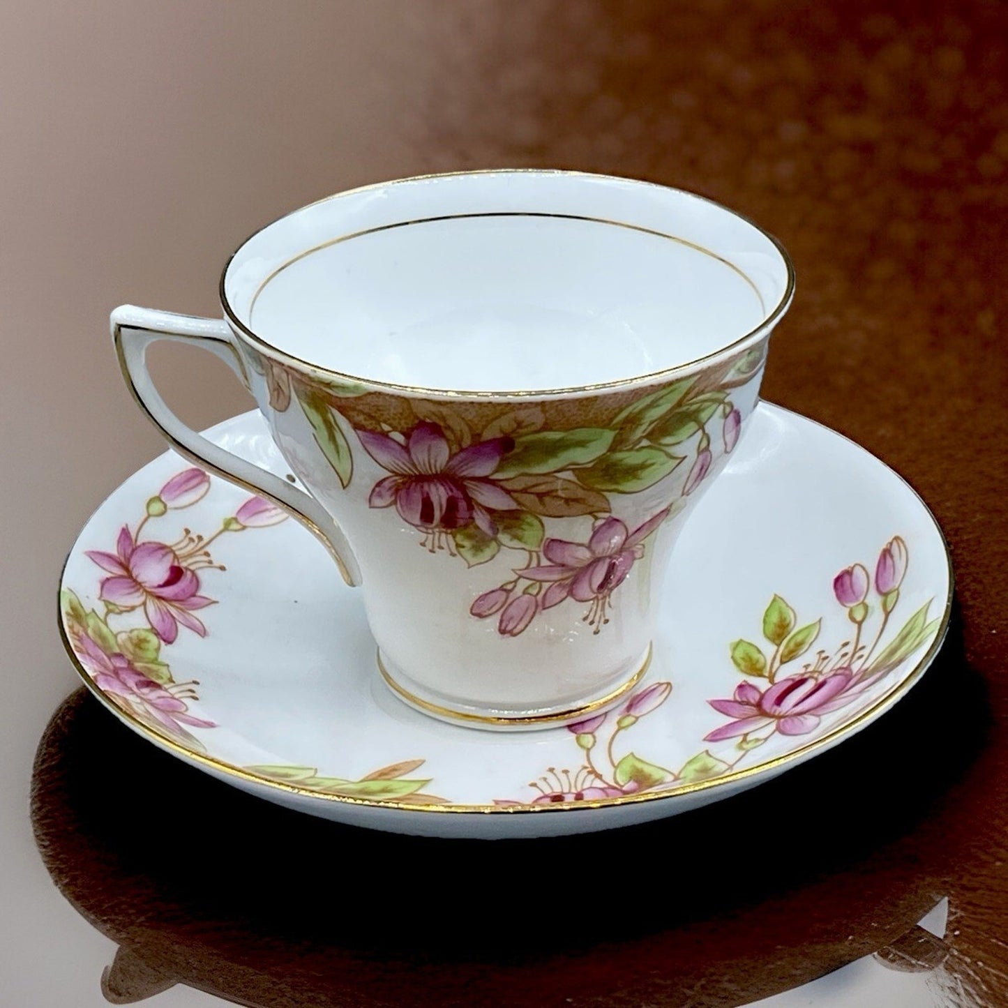 Lovely Rosina Pink Fuchsia Fine Bone China TeaCup & Saucer Made in England #4943