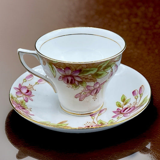 Lovely Rosina Pink Fuchsia Fine Bone China TeaCup & Saucer Made in England #4943