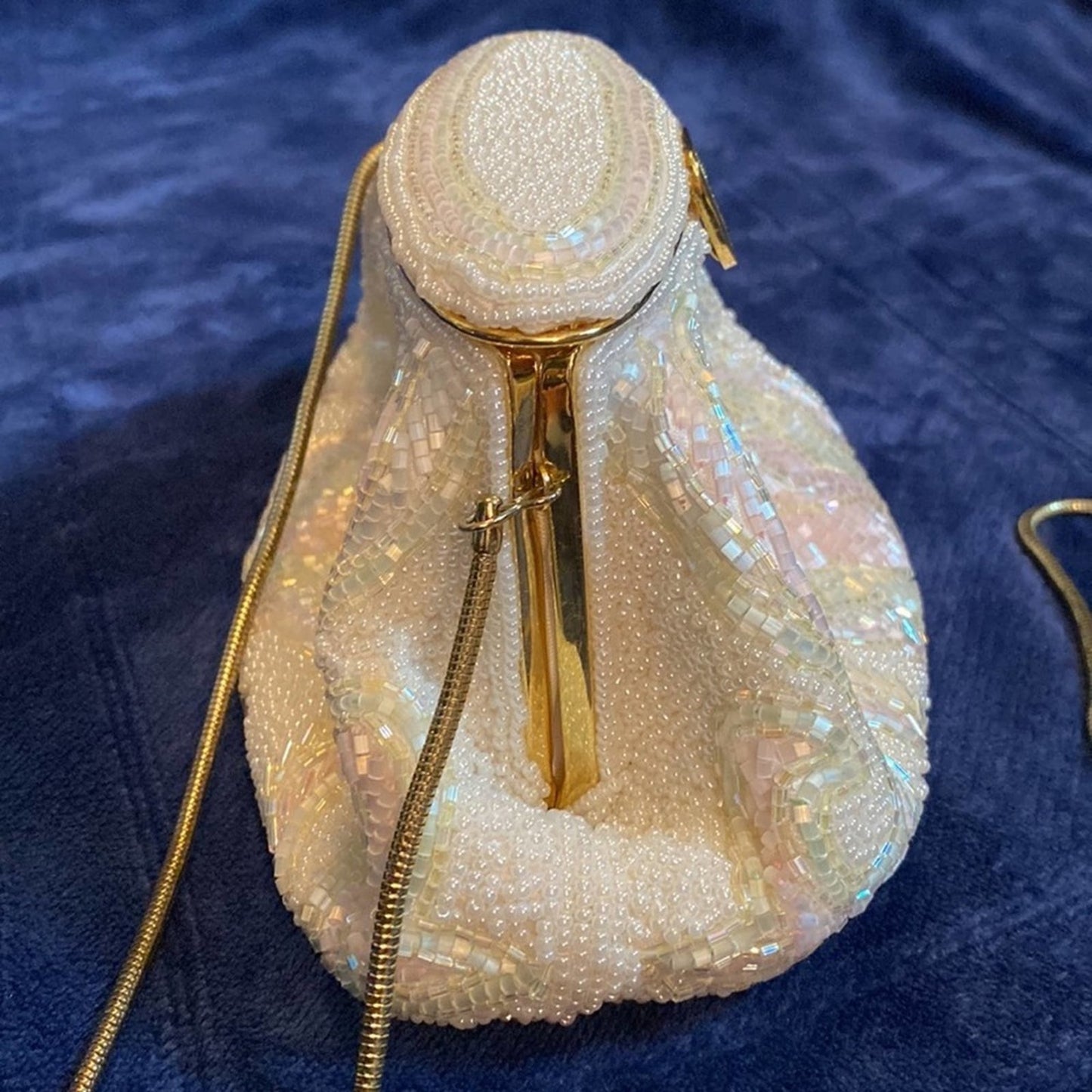 RARE! Vintage La Regale Fully Beaded White Iridescent Wedding Purse w/Gold Strap
