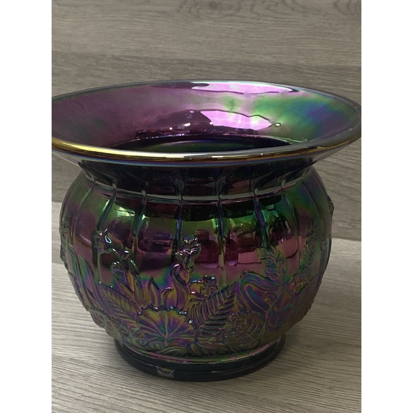 FENTON CARNIVAL GLASS ELECTRIC PURPLE BOWL VASE