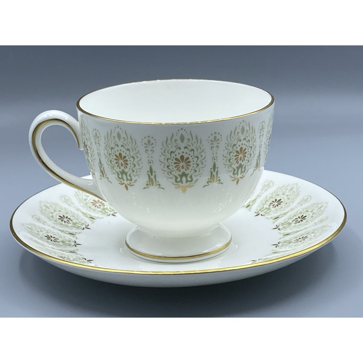 WEDGWOOD Green Medina Teacup & Saucer Set