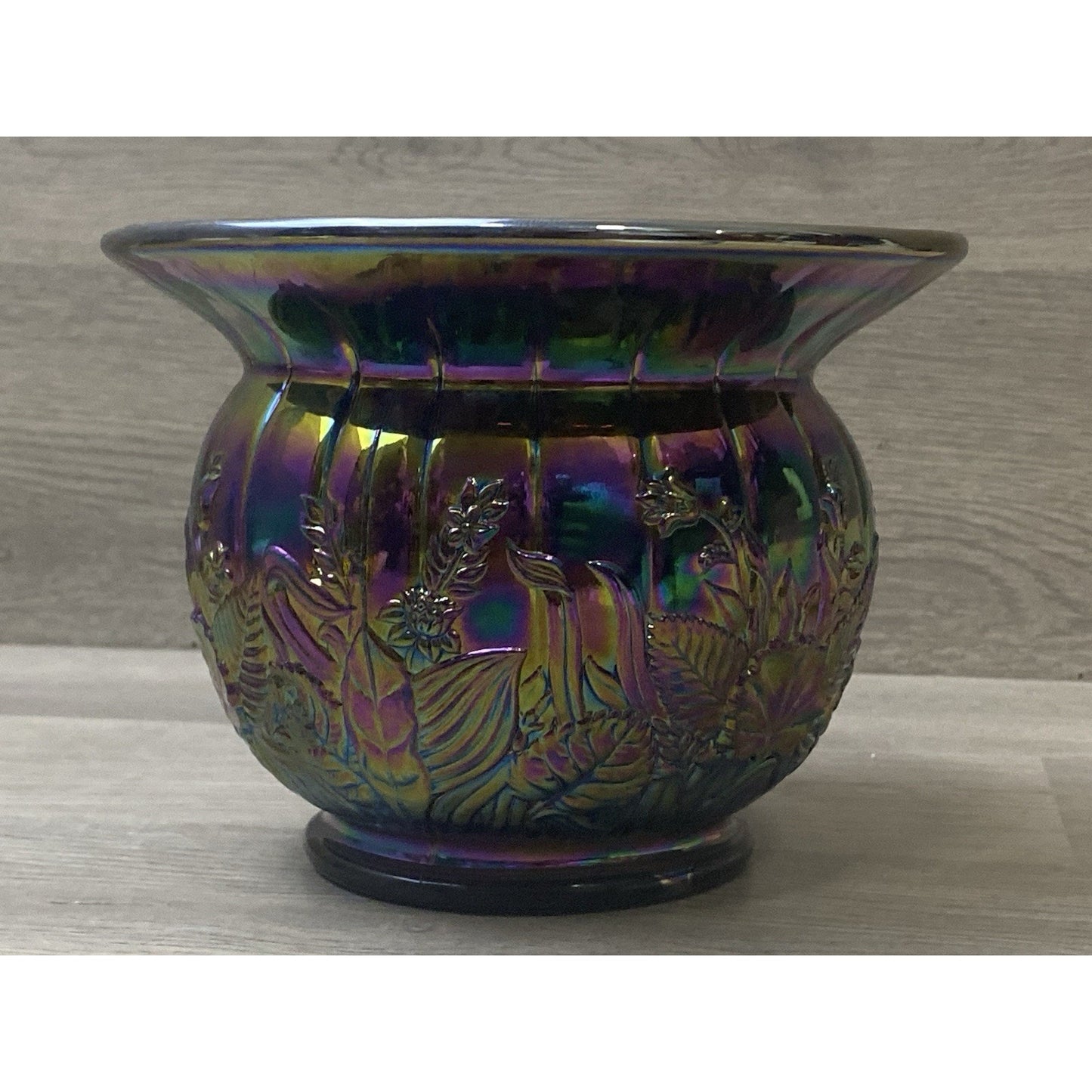 FENTON CARNIVAL GLASS ELECTRIC PURPLE BOWL VASE