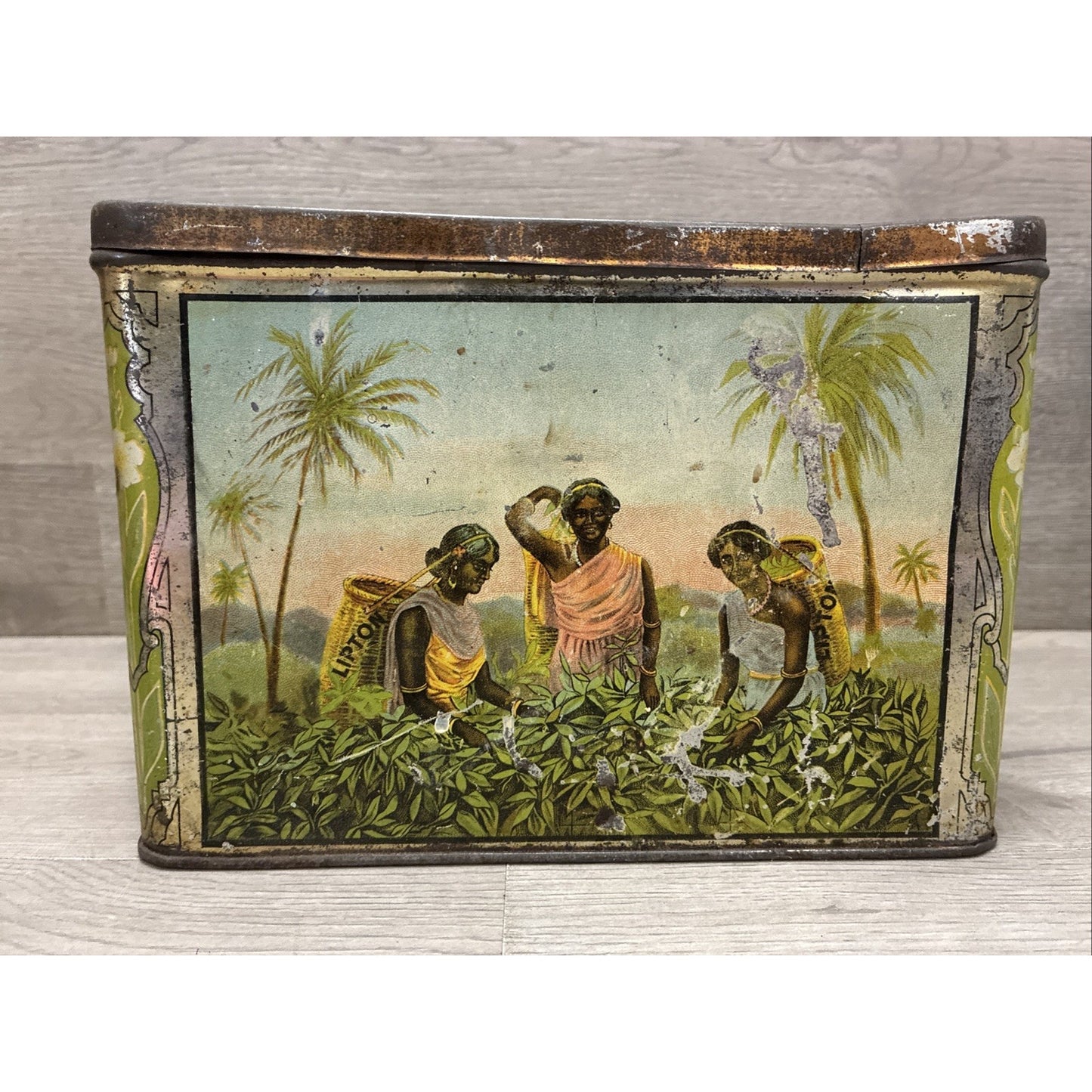 VINTAGE CIRCA 1930S THOMAS J. LIPTON CEYLON 3 LB. TEA TIN