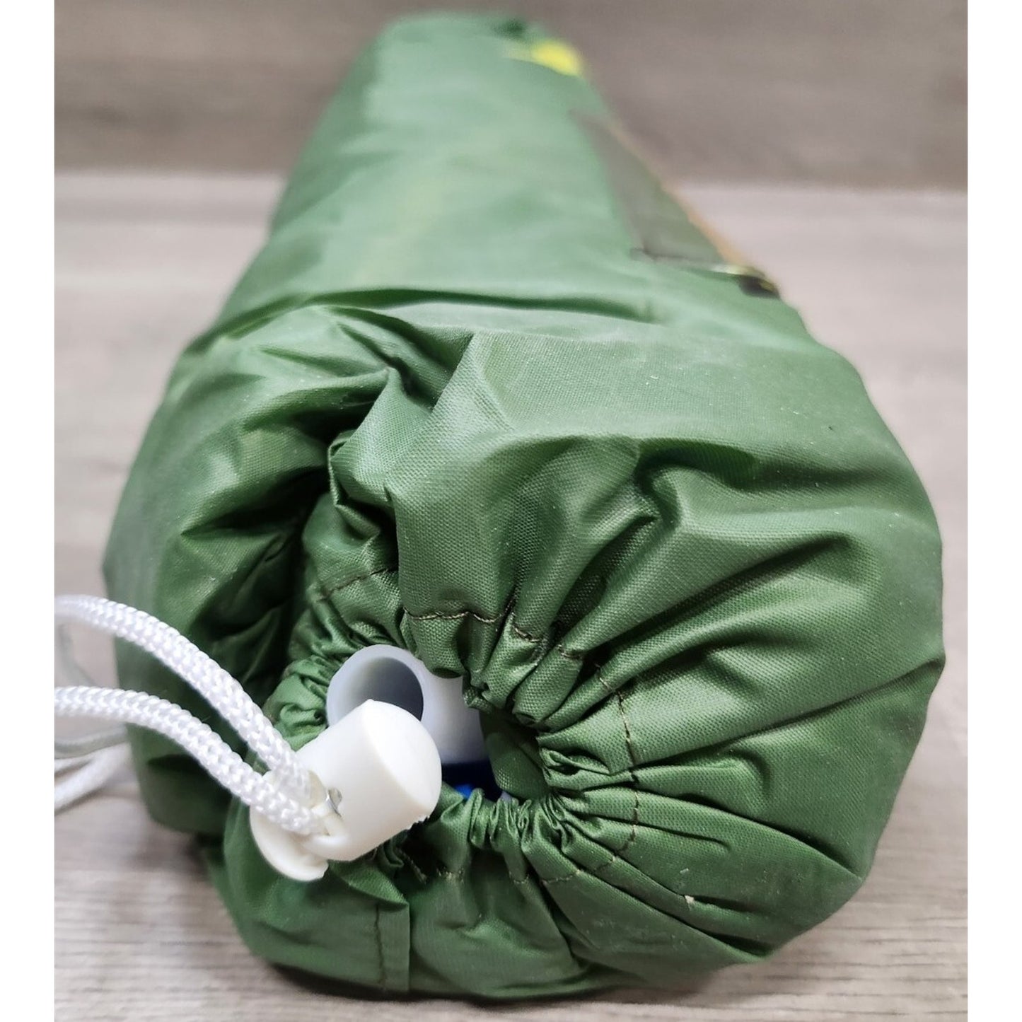 Parris Eagle Sunrise Hut - 4.5ft