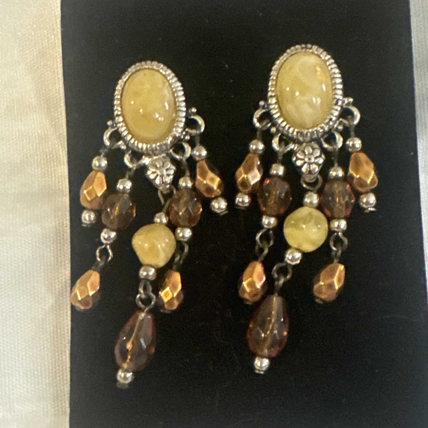 Vintage 1999 Avon Beaded Naturals Drop Pierced Earrings Surgical Steel Posts Set