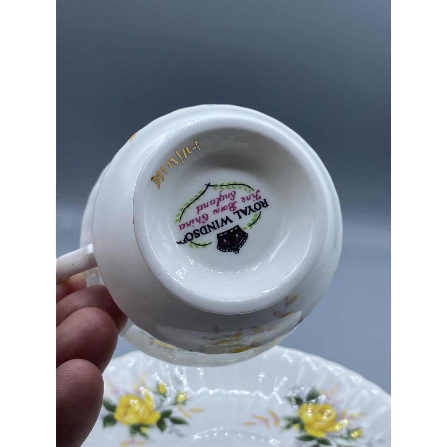 Vintage ROYAL WINDSOR Yellow Rose Teacup Saucer Gold Rimmed