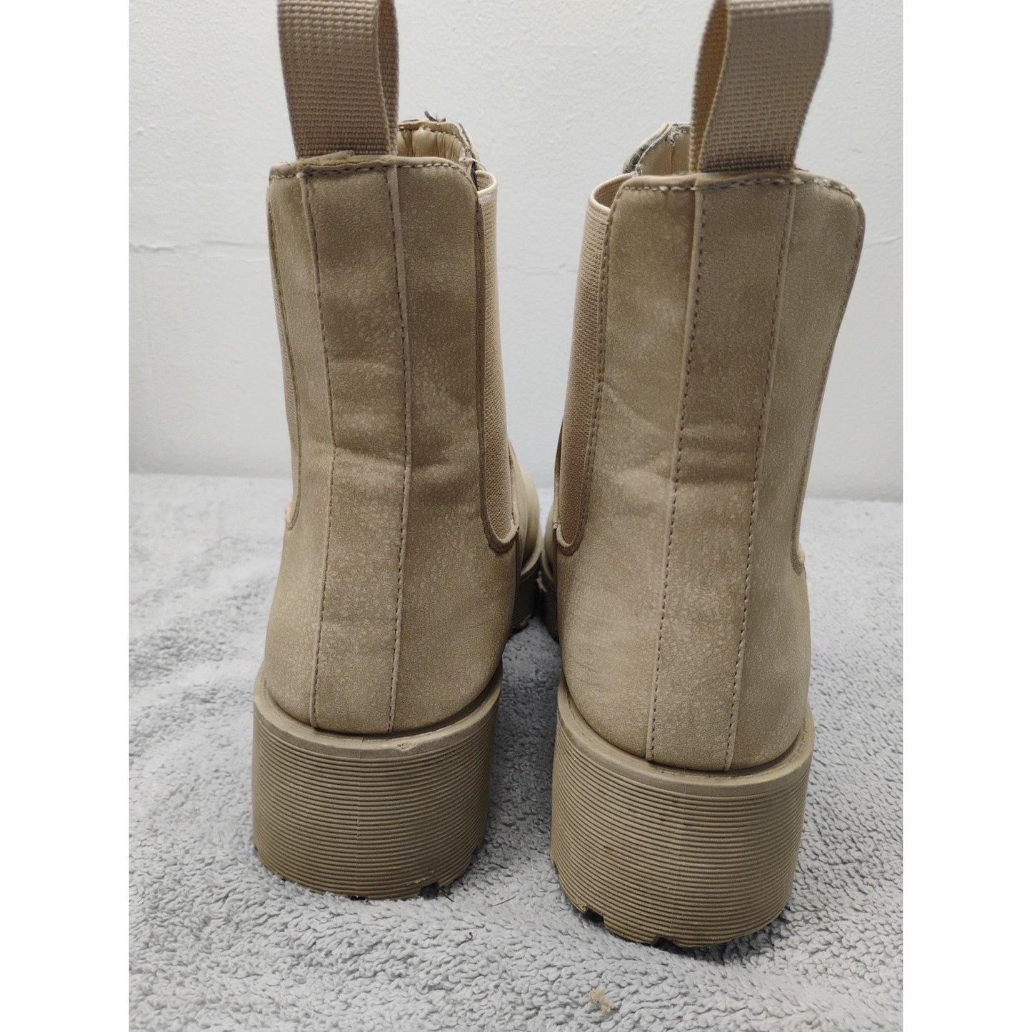 Dirt Laundry Boots Size 7.5