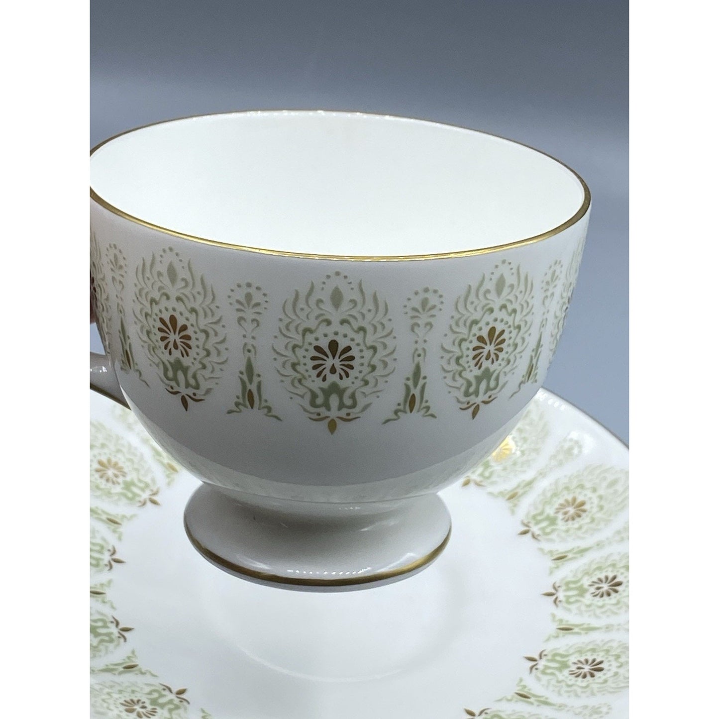WEDGWOOD Green Medina Teacup & Saucer Set