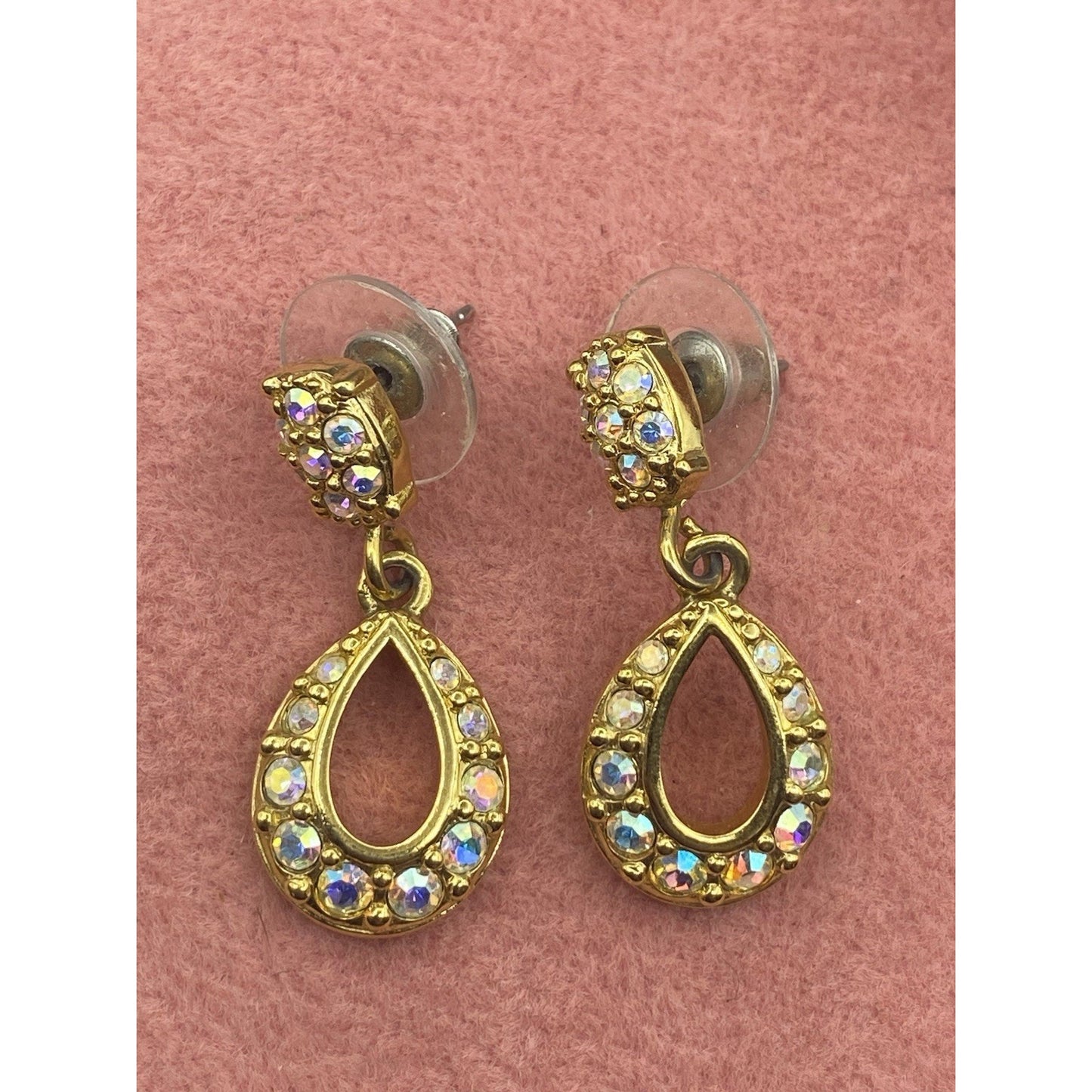 STUNNING SWAROVSKI PAVE CRYSTAL GOLDTONE TEARDROP SHAPE PIERCED DANGLE EARRINGS