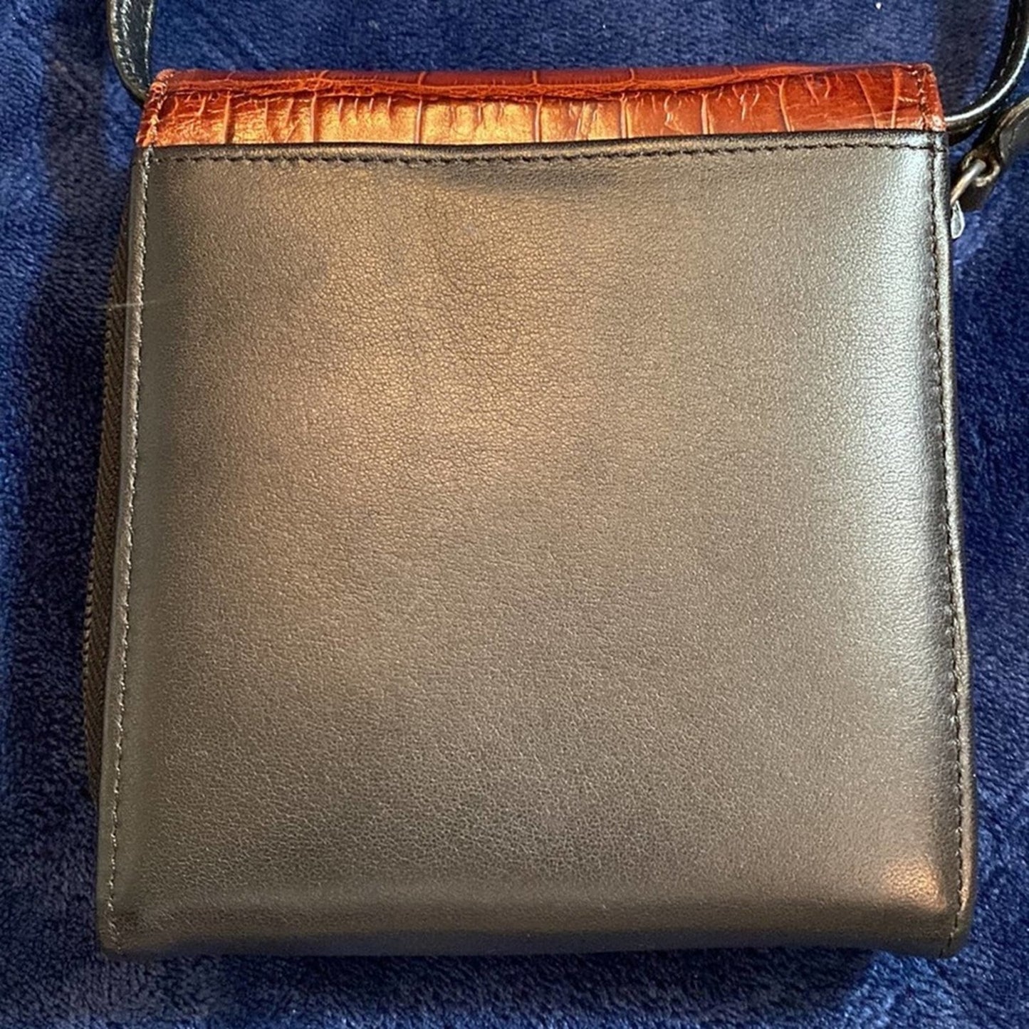 Vintage Black & Red Leather Folding Wallet Purse with Silver Heart Embellishment