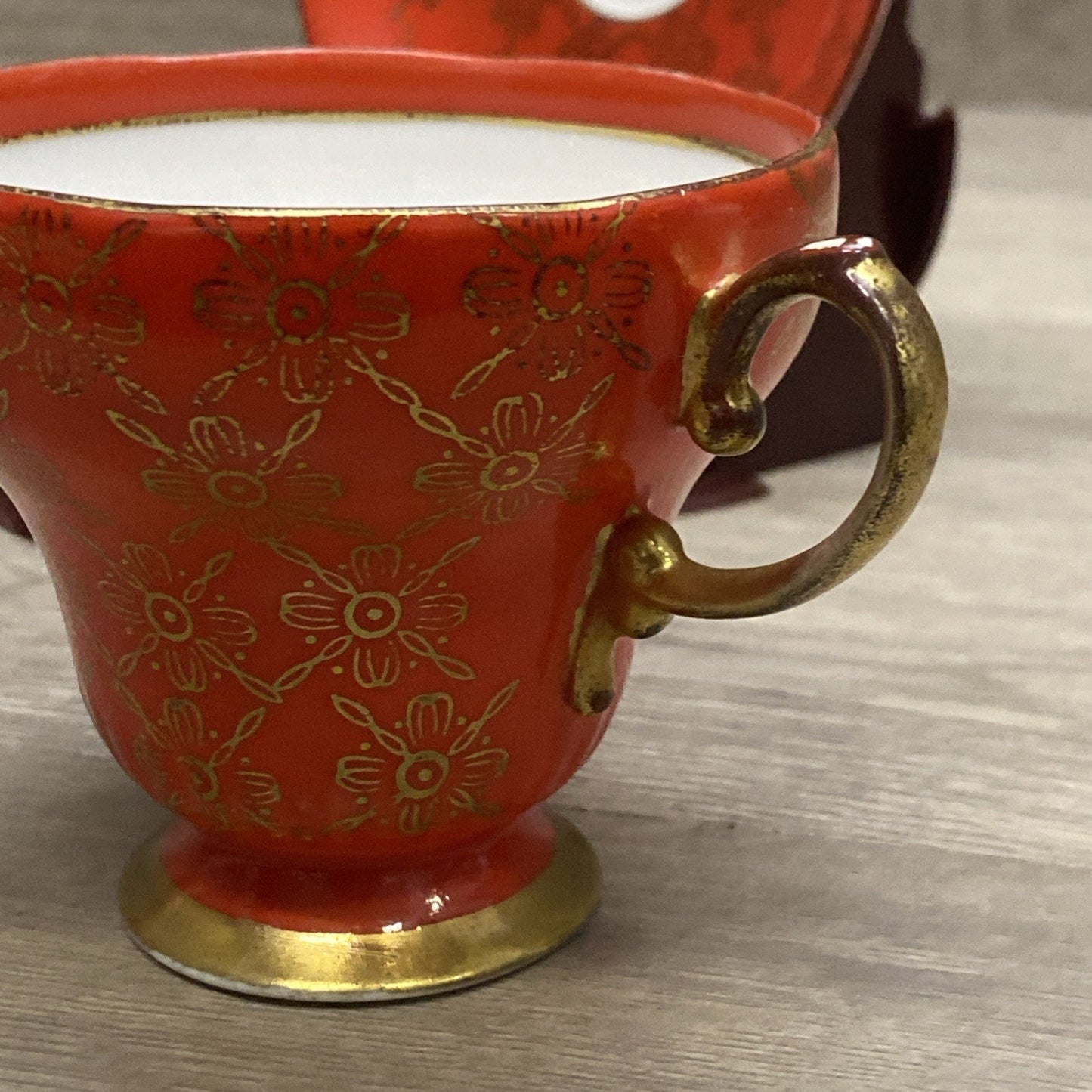 VTG Norcrest Teacup & Saucer Manderin Red 7/33 W/ Gold Scalloped & Floral Design