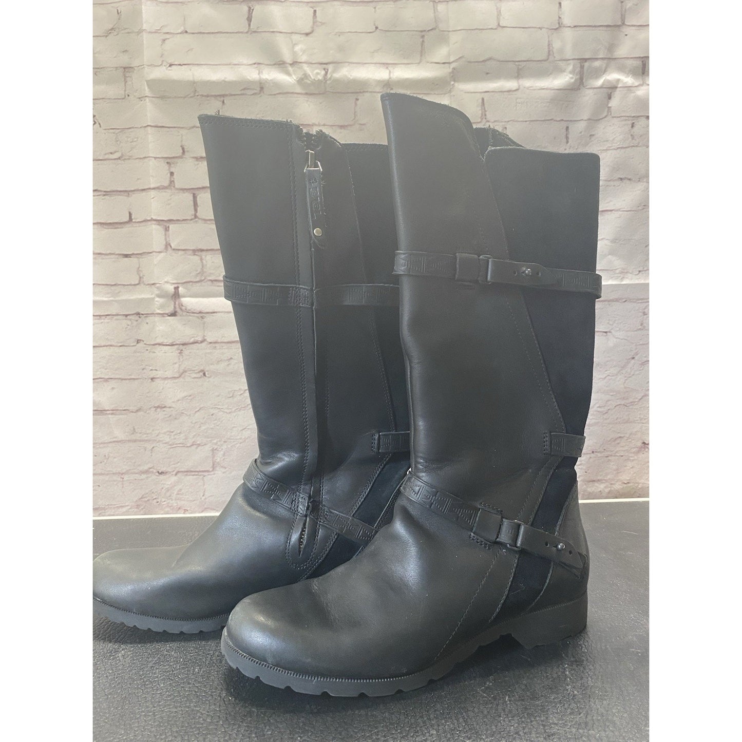 Teva F19116H Calf High Boots Leather SZ 8 Riding