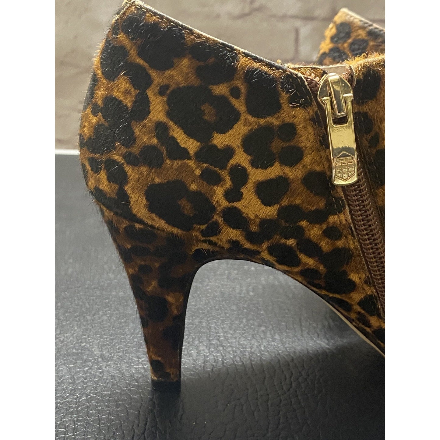 Vince Camuto Leopard Print Leather Ankle Boots Size 8 1/2 M