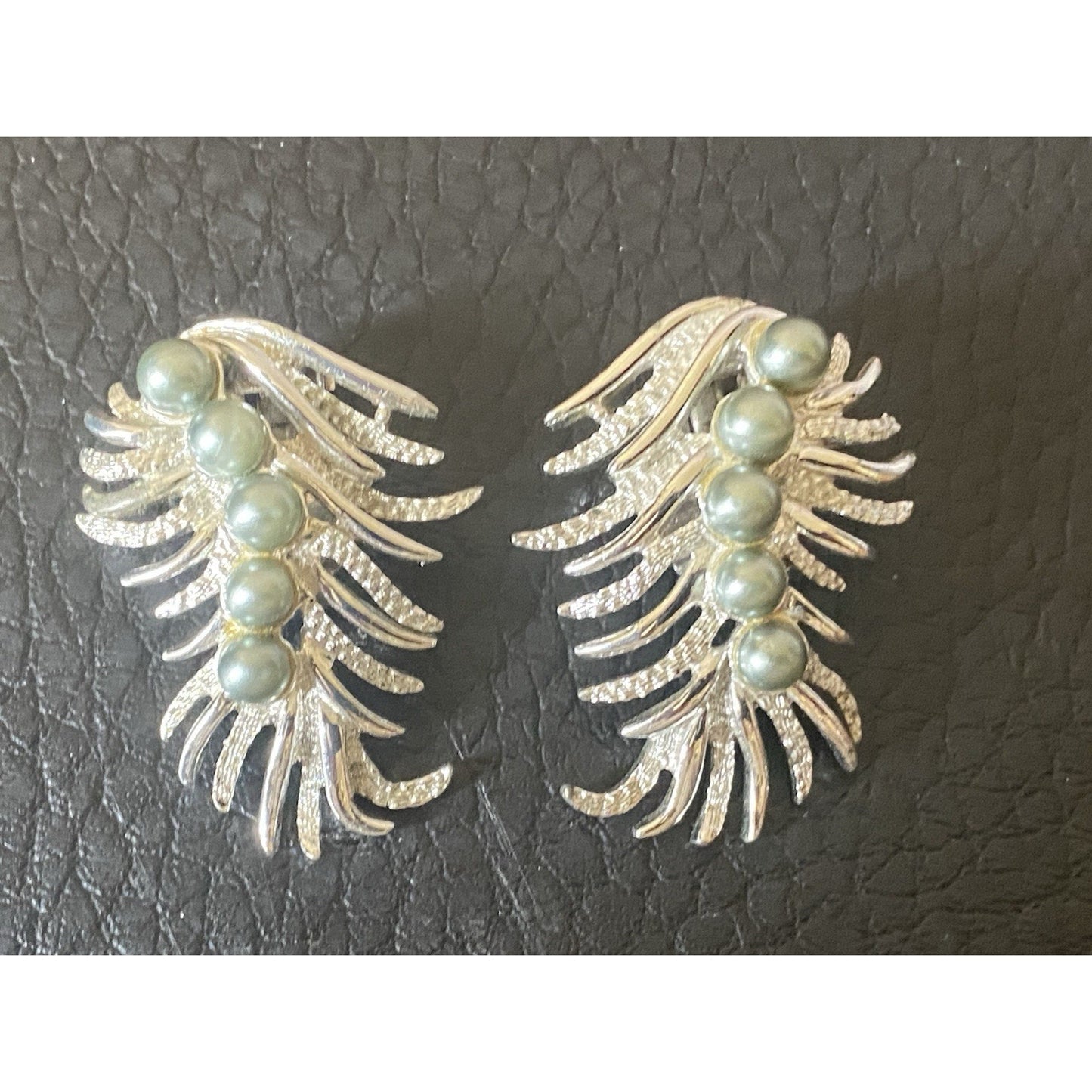 1959 Sarah Coventry "Feather Fantasy" Faux Pearl Clip On Earrings
