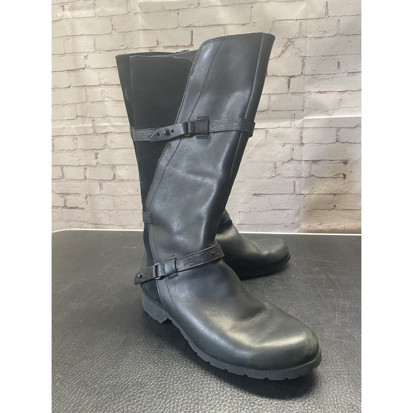 Teva F19116H Calf High Boots Leather SZ 8 Riding