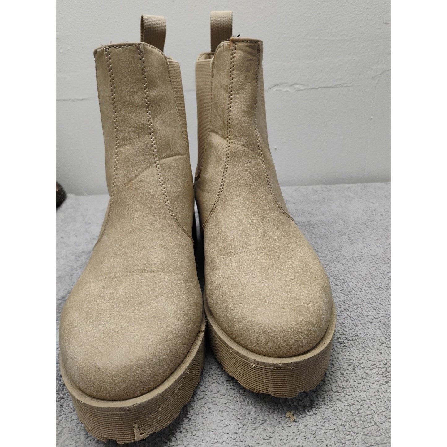 Dirt Laundry Boots Size 7.5
