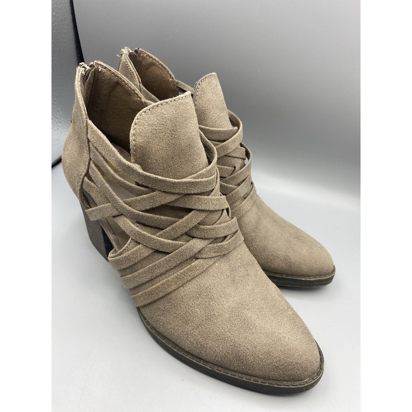 Fergalicious by Fergie Jillie Booties, Women's Size8 Brown