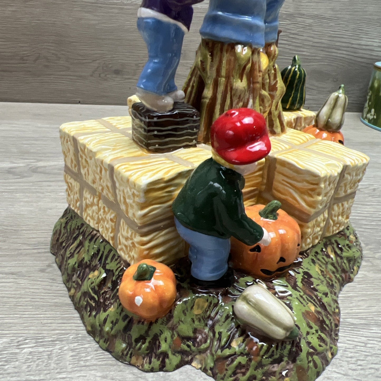 Dept 56 9" Building the Scarecrow Figurine Fall Halloween Village Decor